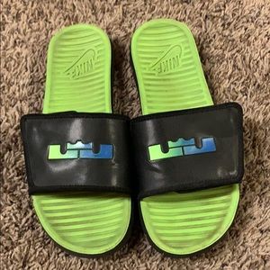 Boys LeBron James Slides/sandals size 7
